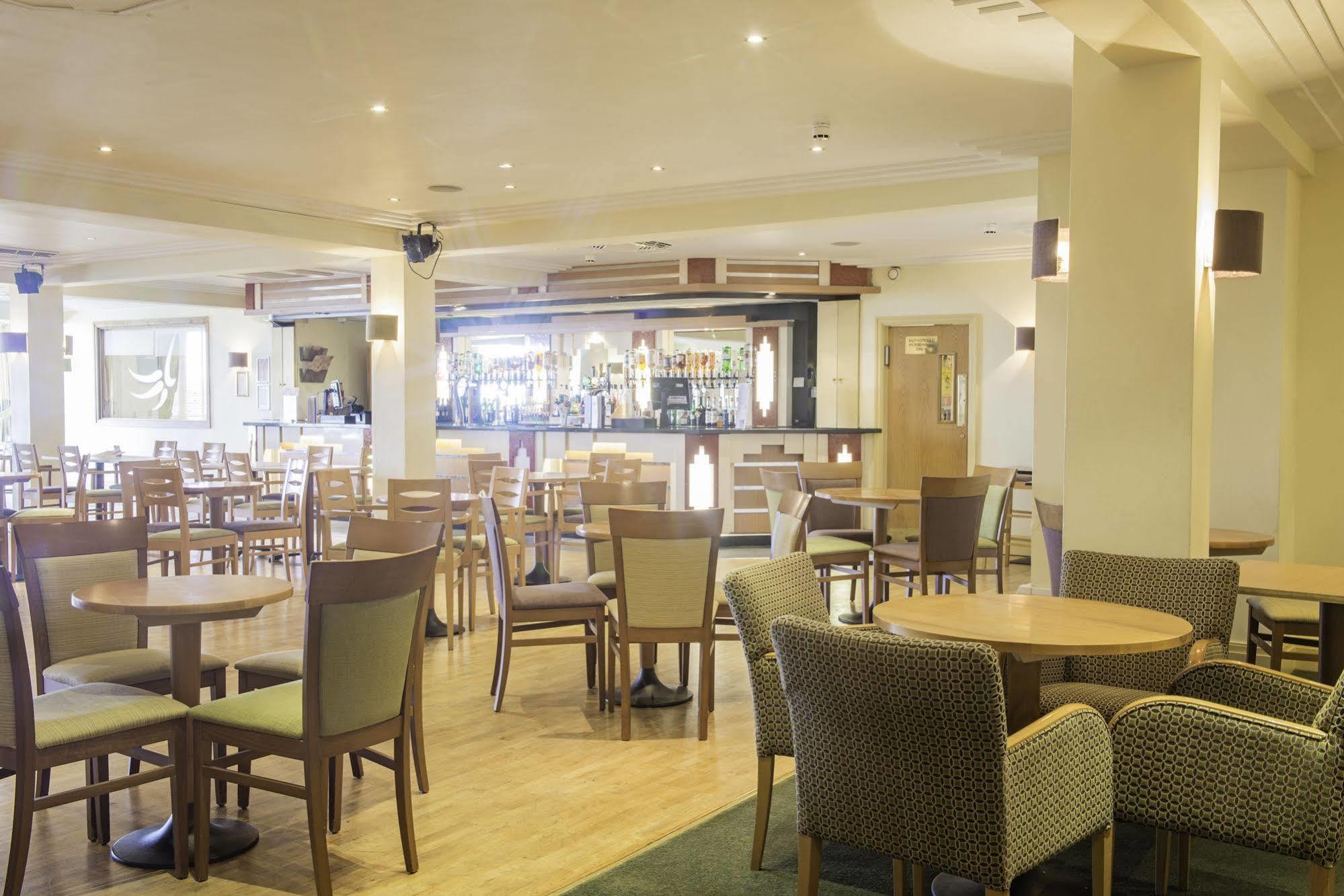 Carousel Hotel Блекпул Екстериор снимка